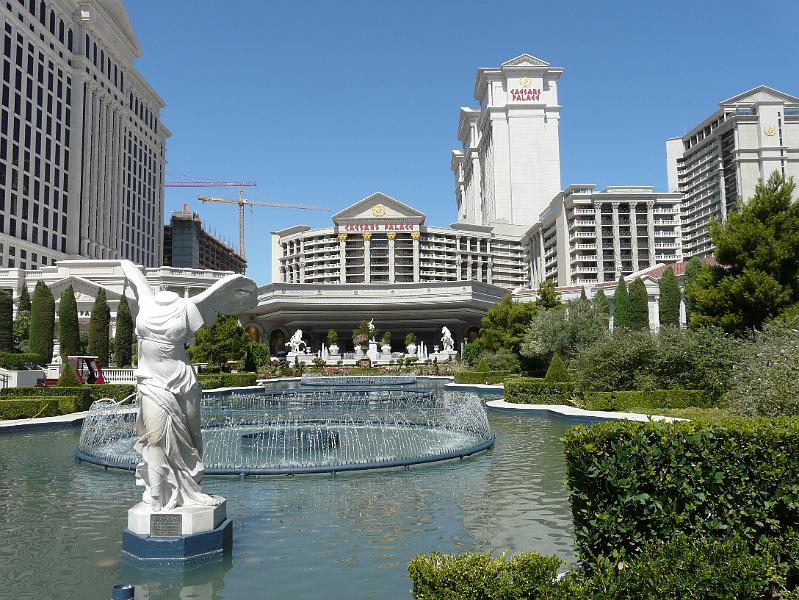 Caesar Palace P1020795.jpg